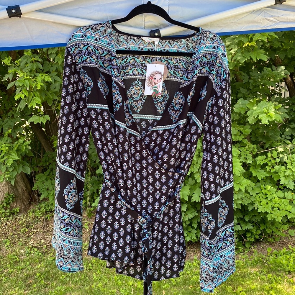 Beautiful Hummingbird wrap blouse